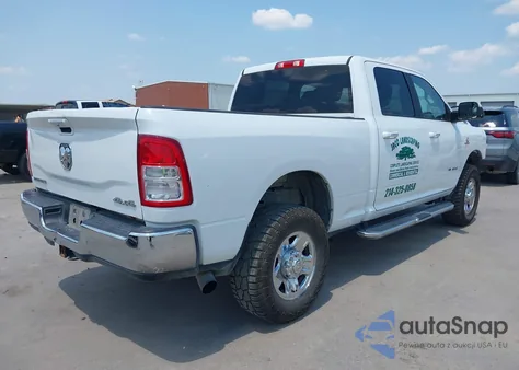 2019 Ram 2500 Big Horn 4X4 6'4 Box z USA, uszkodzony, nr VIN 3C6UR5DL8KG605656